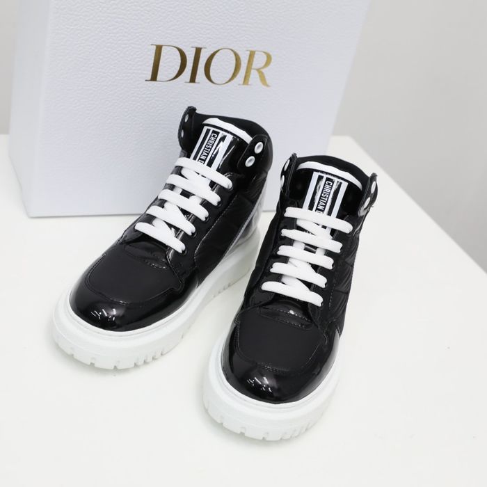 Chrisitan Dior shoes CD00004